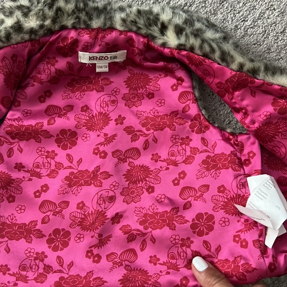 Sold Kenzo kids super cute feux fur gilet - Picture 5 of 11